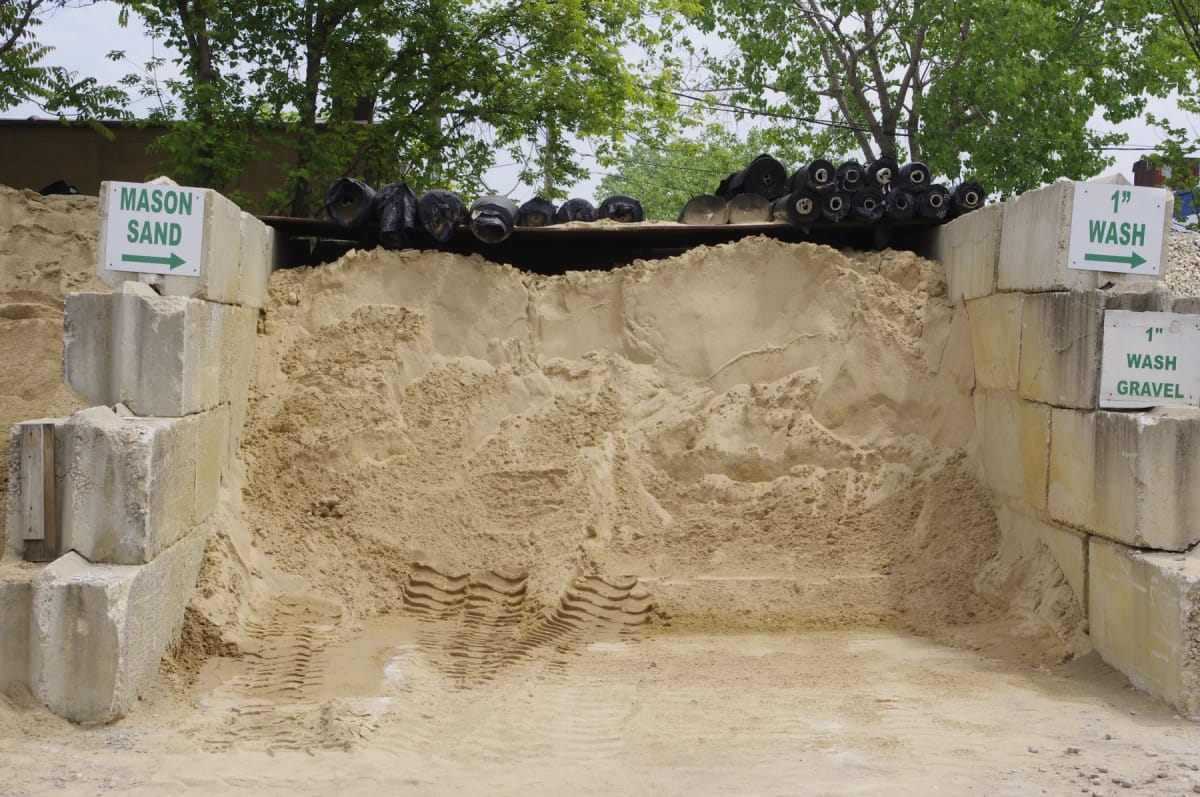 Pile of fine mason sand